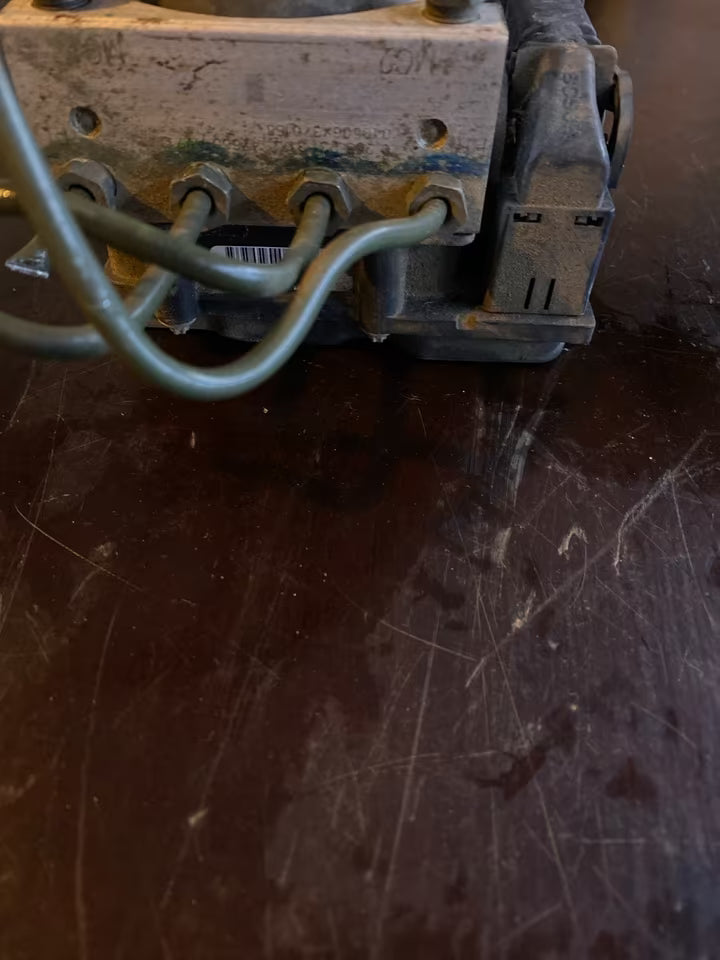 Nissan Primera Abs-Pumpe 47660AV712 0265800334 0265231317