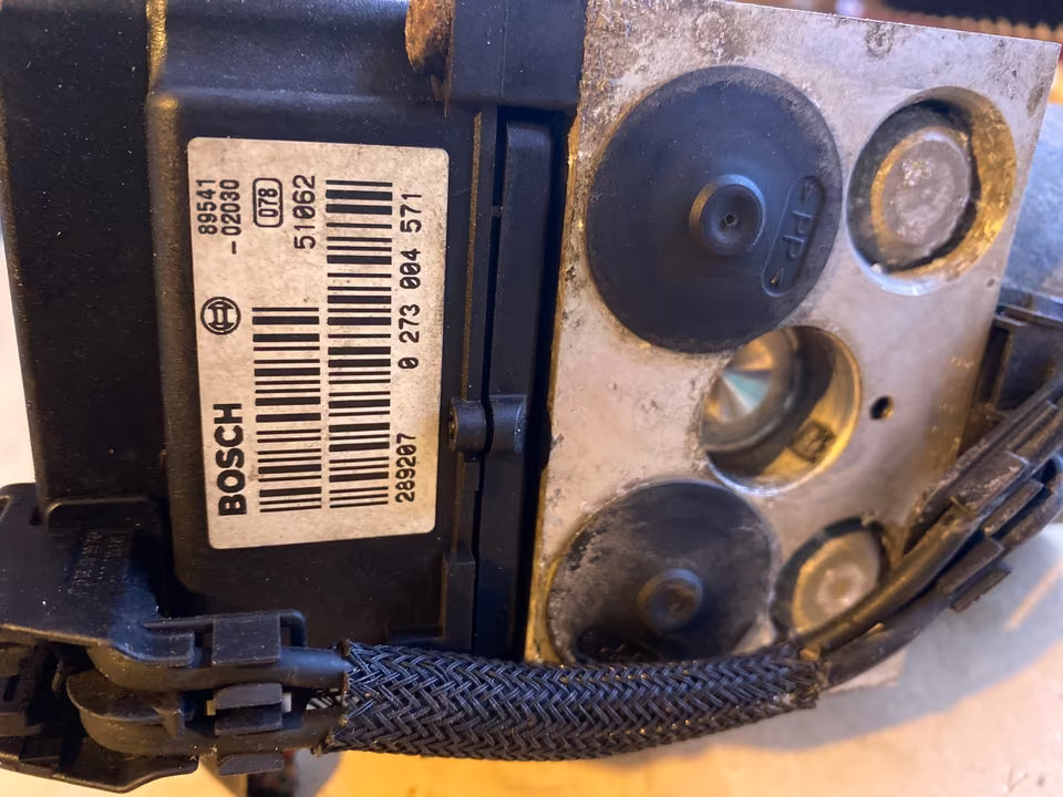 Toyota Corolla E12 ABS Block 44510-02050 0273004571