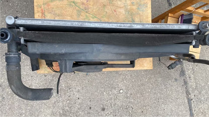 Ford Fiesta V Kühler 2S6h8005bb Kühlerpaket
