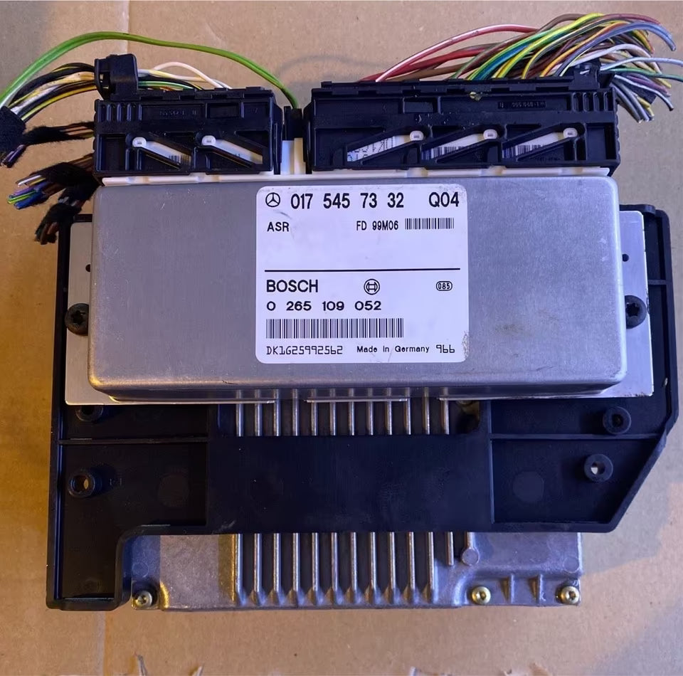 Mercedes W210 W202 Steuergeräte A0285454232 A0175457332