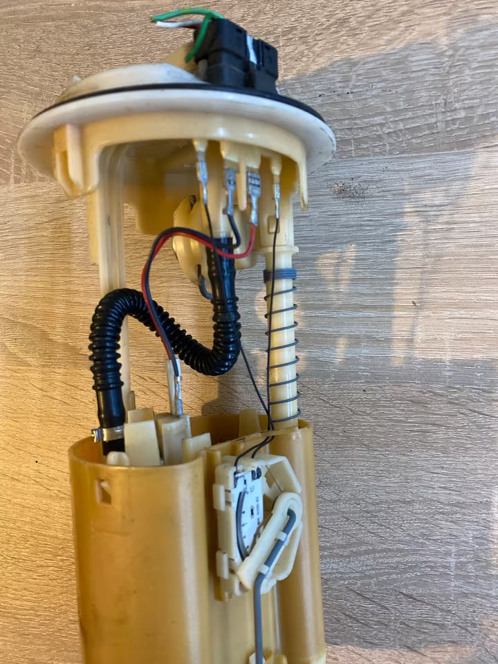 Peugeot 206 Kraftstoffgeber 09730149900