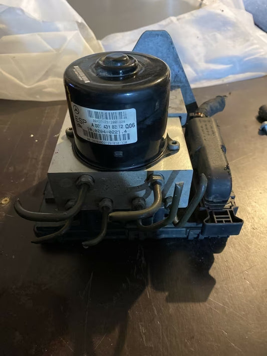 W202 ABS Block Steuergerät Hydraulikblock A0034318212 Q06