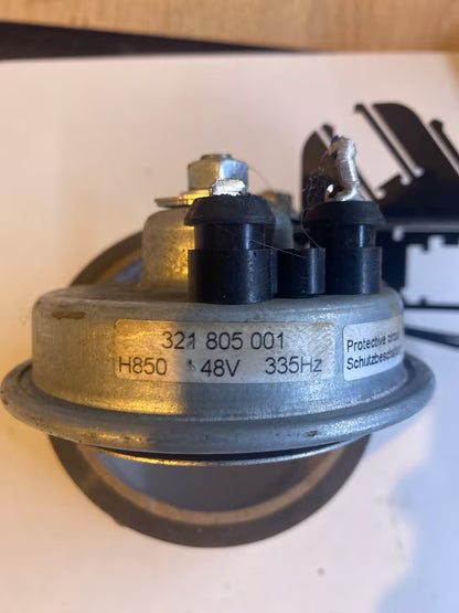 Hupe 321805001 H850-48V-335Hz