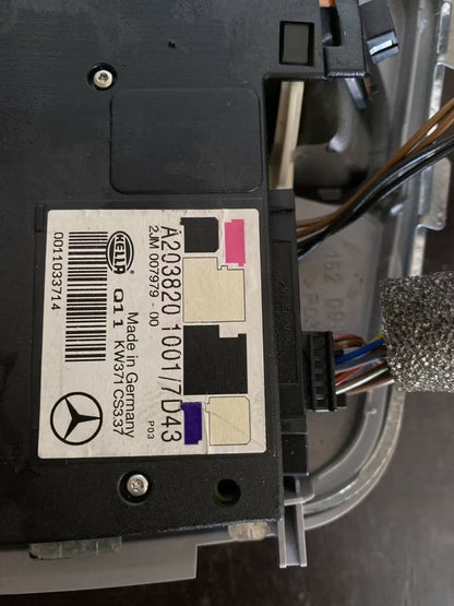 Mercedes W203 Innenraumbeleuchtung A2038201001/7D43