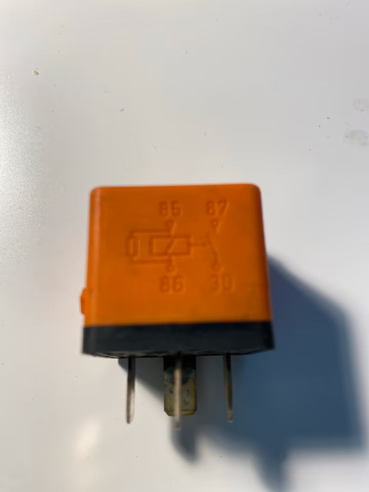 Relais BOSCH 0332014456 BMW Relay Kraftstoffpumpe