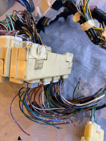 Toyota Yaris P11 Sicherungskasten inkl Stecker