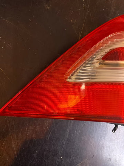 Mercedes W203 Original Rücklicht Links 2038200164