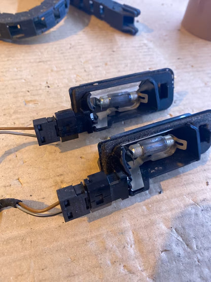 BMW E36 Original Kennzeichenlampe ULO 3554 Set