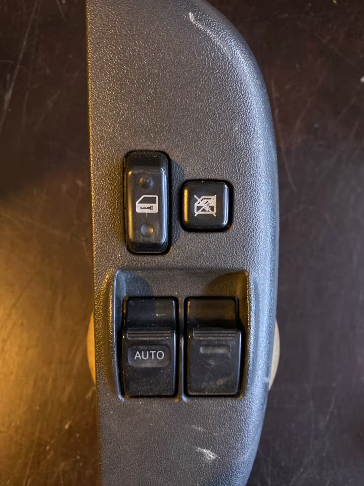 Toyota Verso Fensterschalter Links Fensterheber links