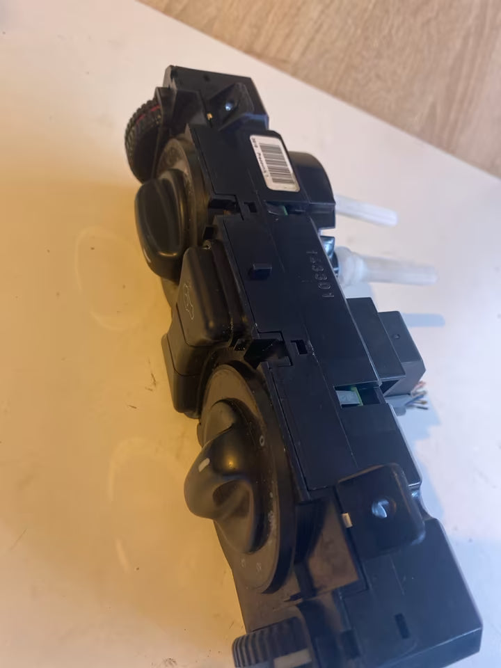 Mercedes W210 Klimabedienung 2108302985