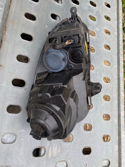 VW Golf 5 Frontscheinwerfer links