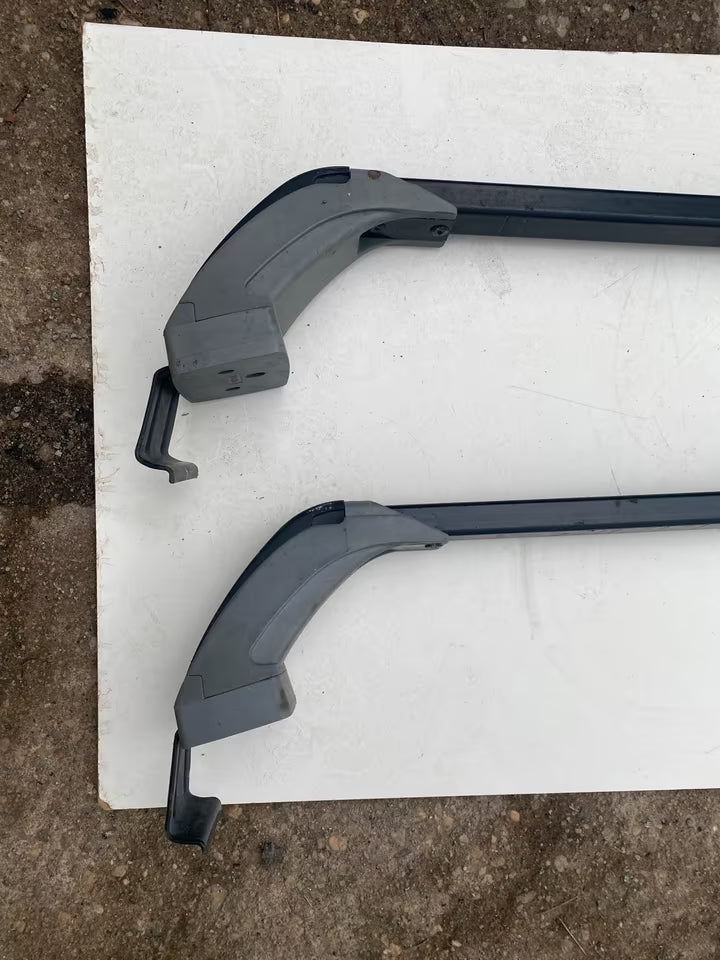 Toyota Avensis Dachgepäckträger mit Schloss