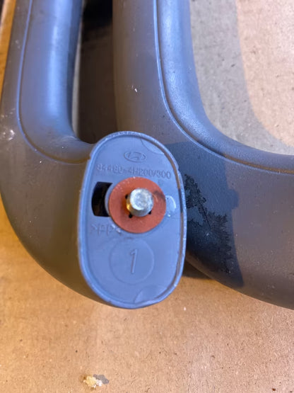 Hyundai Griffe 84480-4H200/300