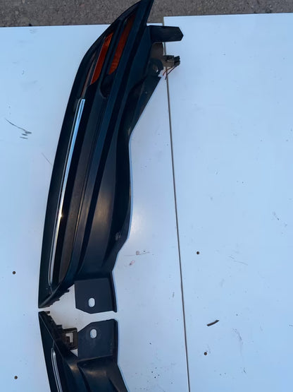 Nissan Micra K12 Frontgrill links und rechts