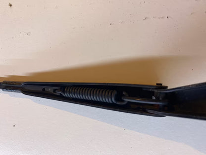 BMW x3 Wischerarm vorne 7051619-02