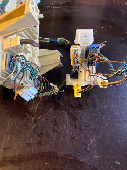 Sicherungskasten Zentralelektrikbox Toyota Yaris P1 82730-0D020-A