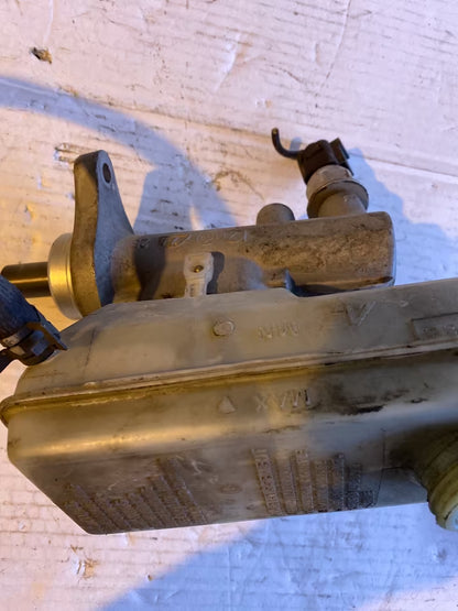 Seat Alhambra Hauptbremszylinder 7M3611303