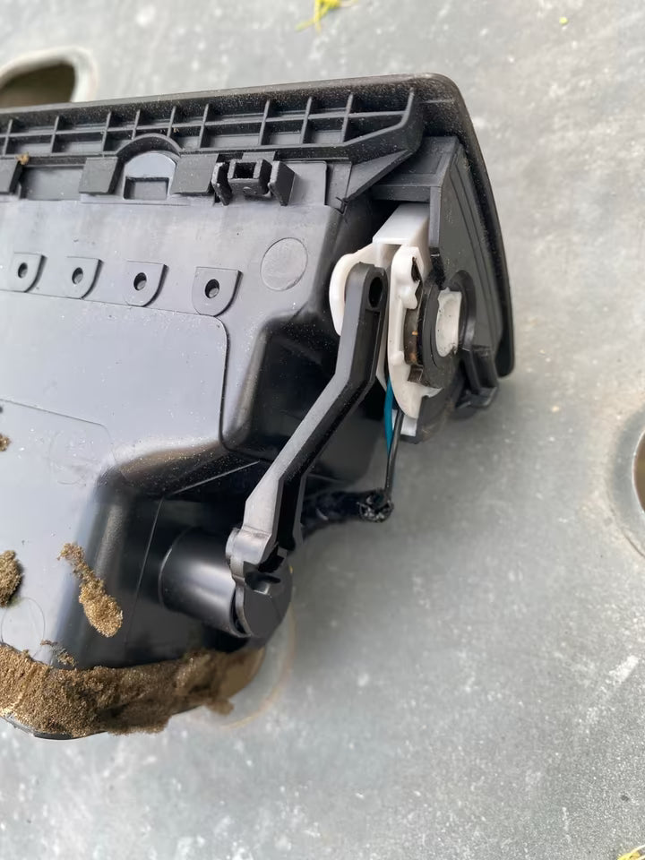 Audi A4 B8 Luftdüse 8E0820951H