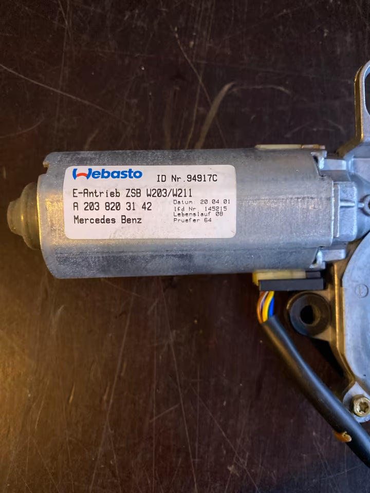 Mercedes W203 S203 C180 105kW Schiebedachmotor A2038203142