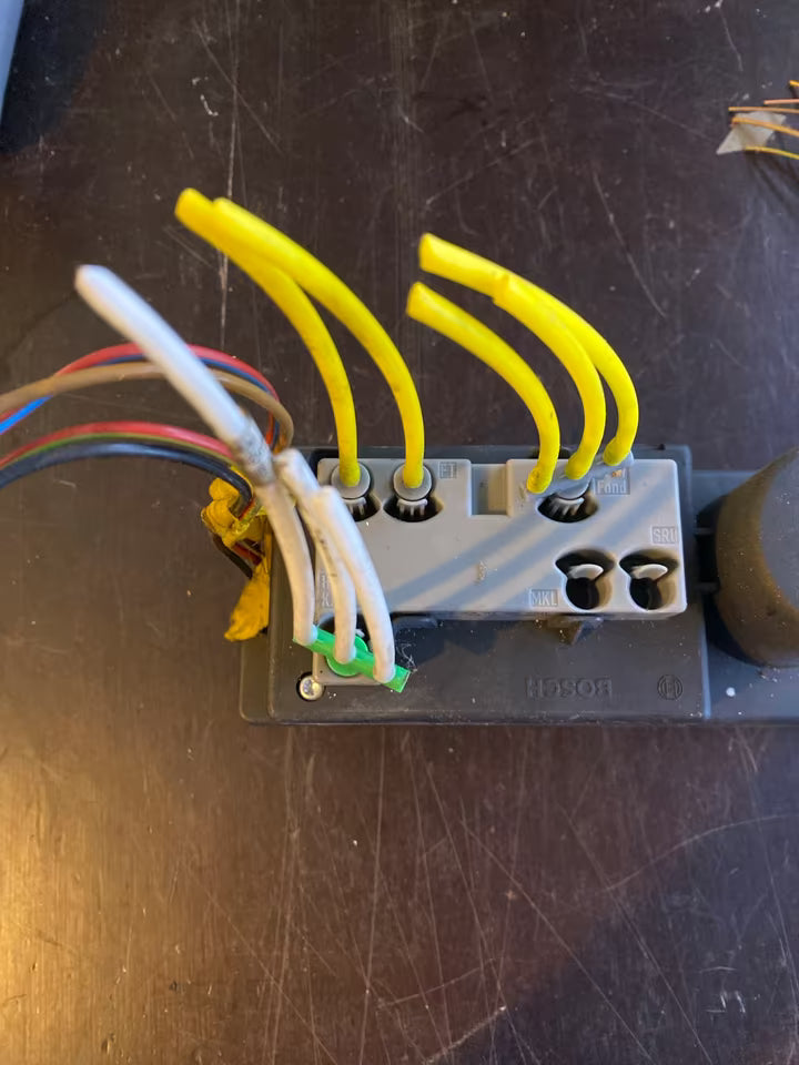 Mercedes W210 2108001448 Zentralverriegelung Pumpe