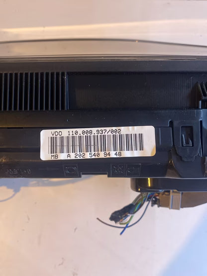 Mercedes W202 Tacho A2025409448