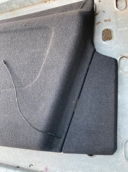 Nissan Sunny N14 (3-Türer, 1.4 LX) Hutablage