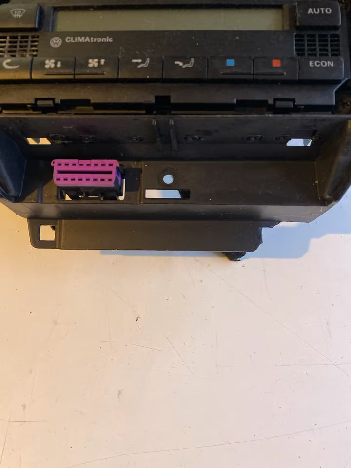 VW Golf 4 Mittelkonsole +Getränkehalter, Klima 1J1858069F