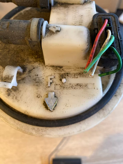 Peugeot 206 Kraftstoffgeber 09730149900