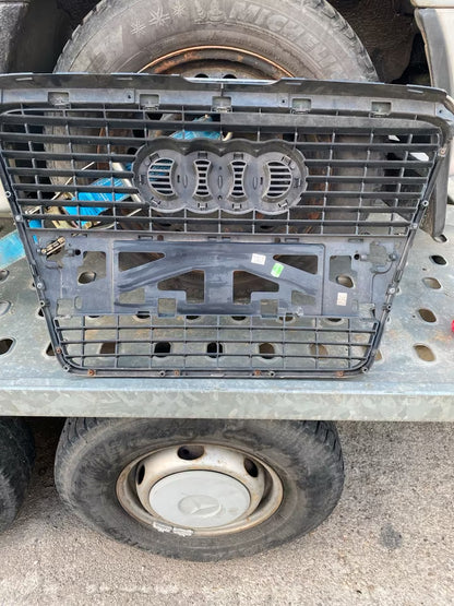 Audi A6 4F Kühlergrill 4F0853651