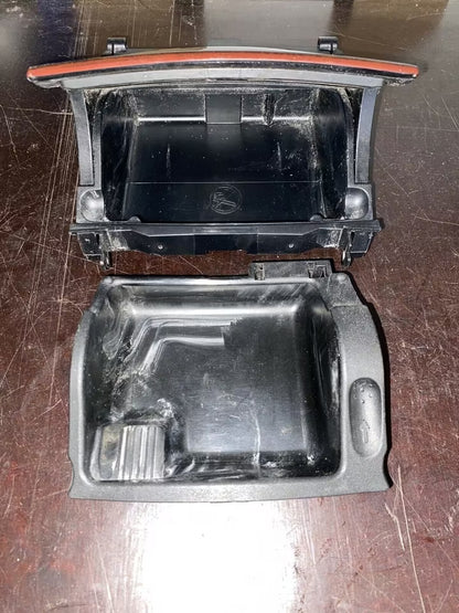 Mercedes W203 Aschenbecher A2036800852