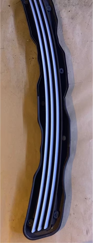 Mercedes W210 Lüftungsgitter Grill A2108800705