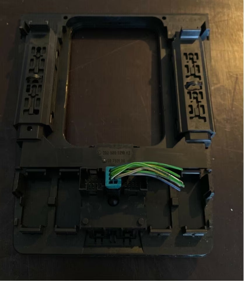 Mercedes W202 Verkleidung Schaltknauf mit allen Teilen 2026830700