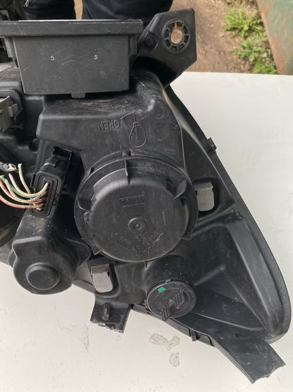 Citroen C5 Frontscheinwerfer links Xénon 9644275380/A01