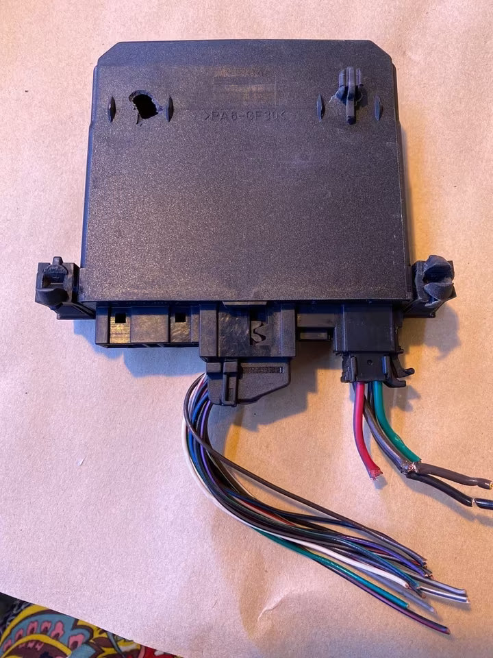 Mercedes W210 Türsteuergerät rechts 2108203426