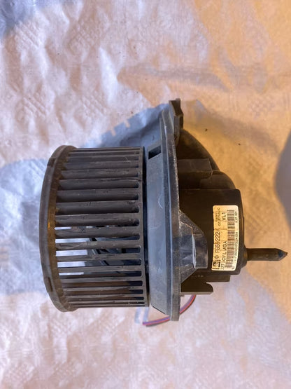 VW LT Heizungsgebläse Valeo 663329W