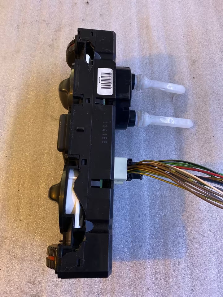 Mercedes W210 Klimabedienung 2108300185