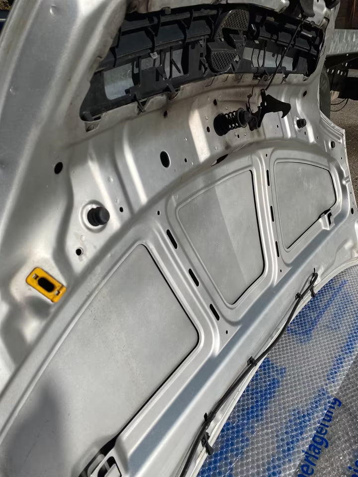 Opel Meriva Motorhaube