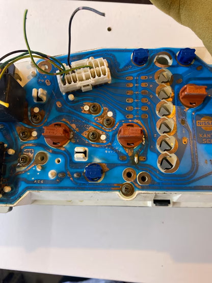 Nissan Sunny N14 1.4Xl Tacho 32693 km