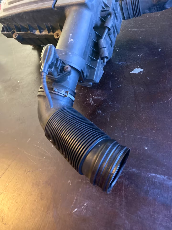 VW Touran 1T Luftfilterkasten 1K0129607R