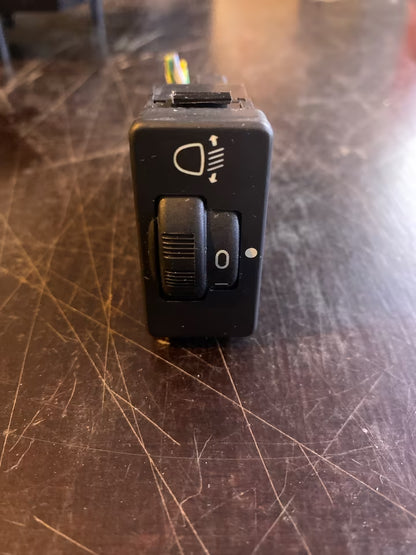 Citroen C8 Leuchtweitenregler LWR Schalter
