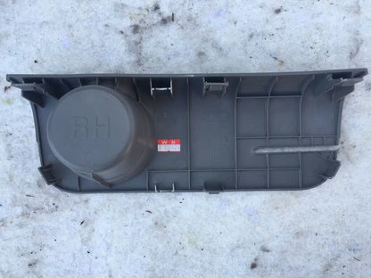 Hyundai H1 Travel Bj 2008- Tassenhalter Blende