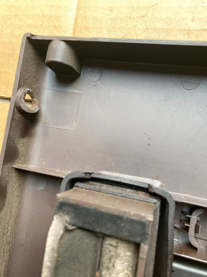 Mercedes 507 D Mittelkonsole 6736880008