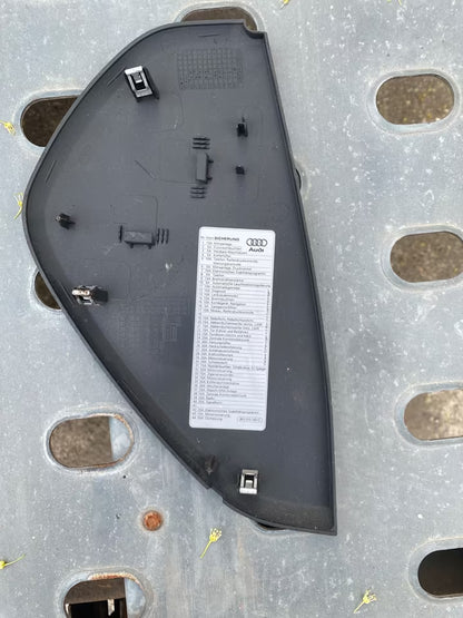 Audi A4 B6 Sicherungsdeckel 8E857085A