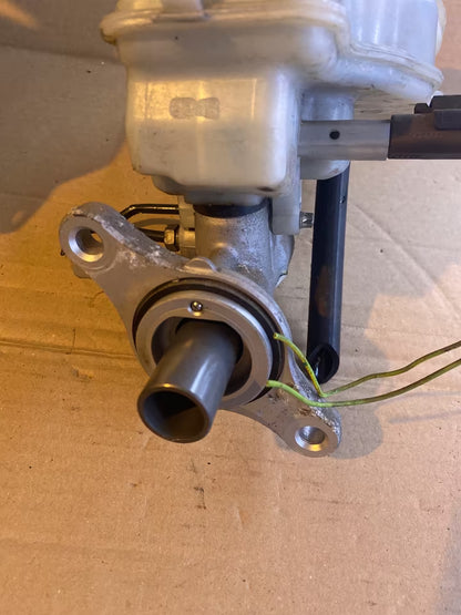 Peugeot 207 Citroën C2 C3 Hauptbremszylinder 32067093