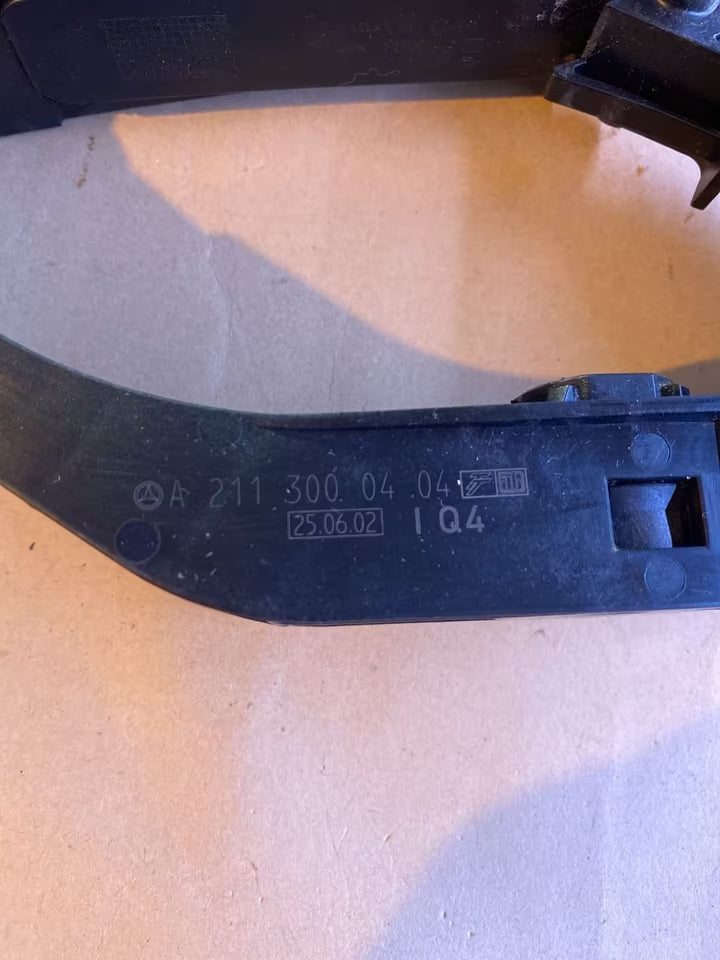 Mercedes W211 A2113000404 elektr. Gaspedal