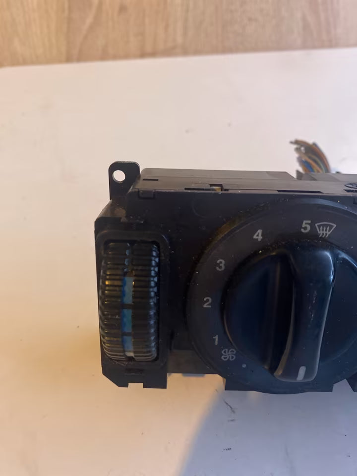 Mercedes W210 Klimabedienung 2108302985