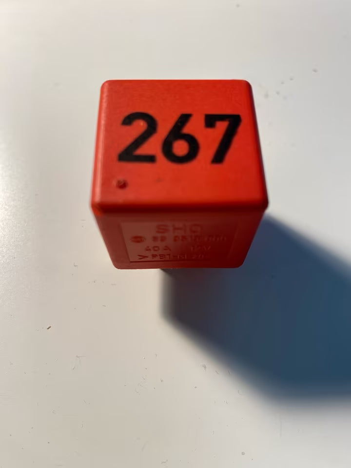 Relai 267 | 899519000 | 443919578C