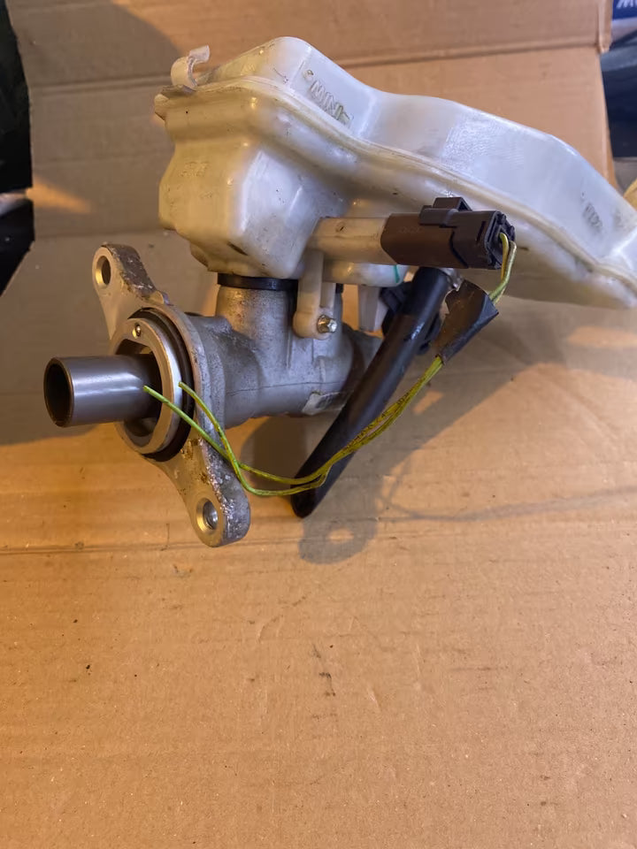 Peugeot 207 Citroën C2 C3 Hauptbremszylinder 32067093