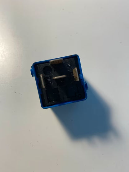 Relais BMW 6136-8364581