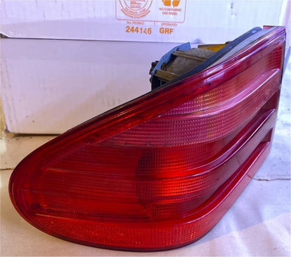 Mercedes W210 Rücklicht Links A2108204364